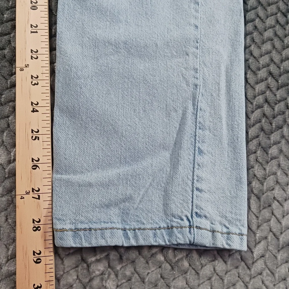 Levis there discrepancy